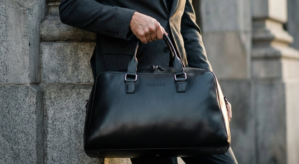 Sac week-end ou sac de voyage ? La différence, et lequel choisir - Negotia Leather