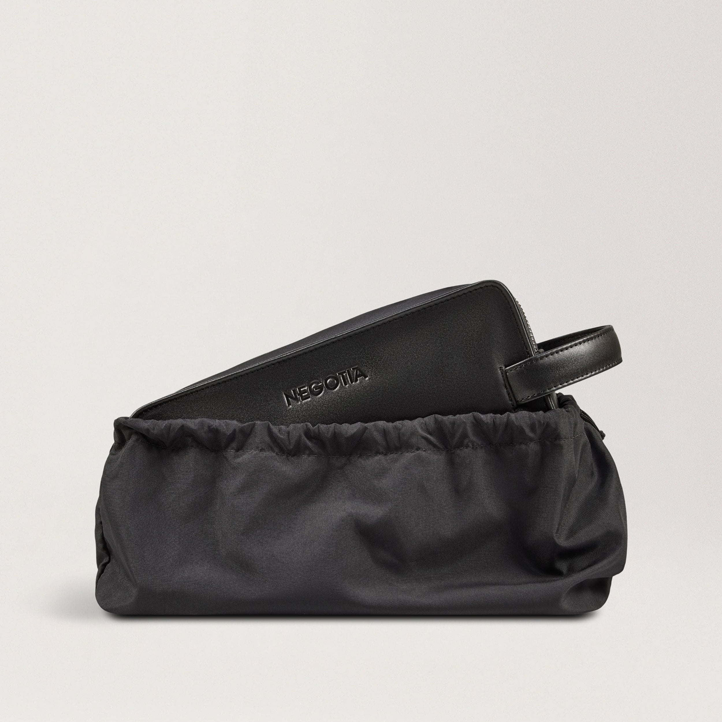 Caldre Wash bag