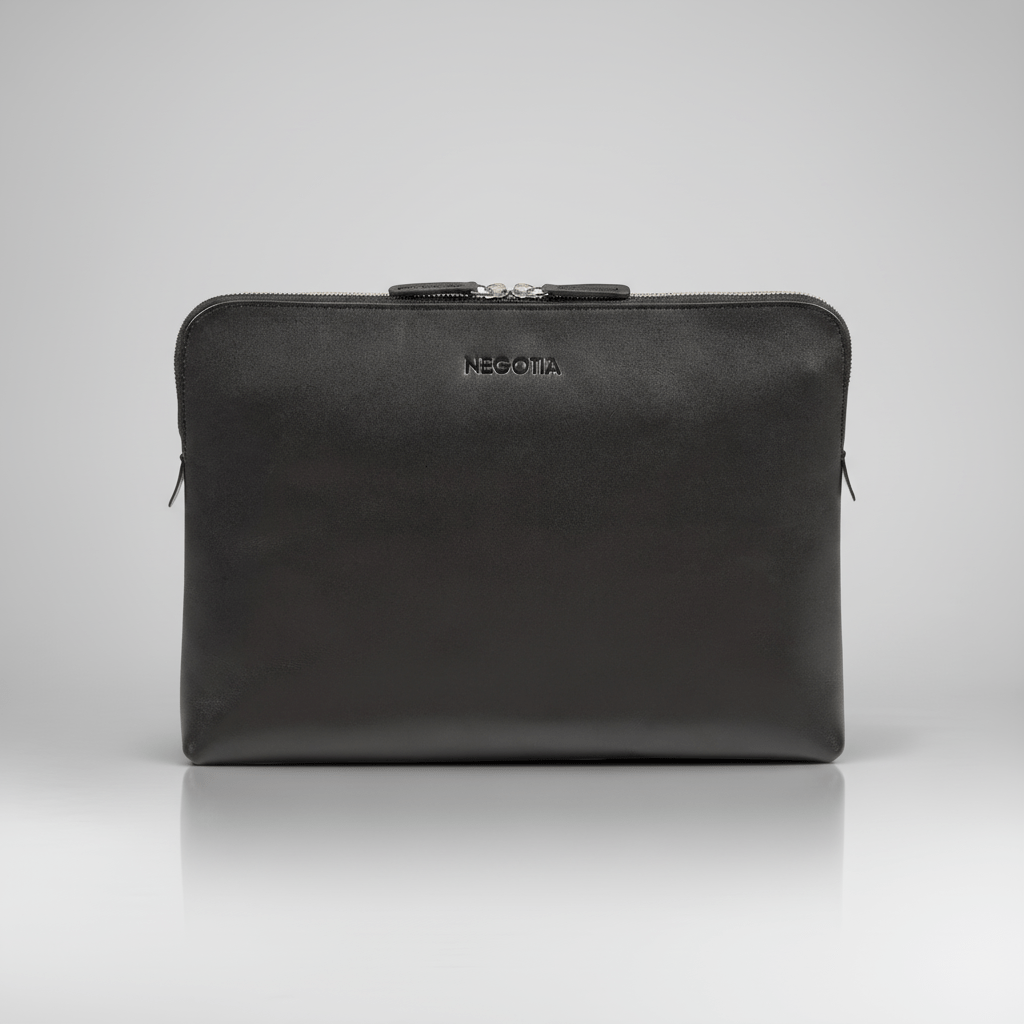 Alpha | Laptopsleeve Carry - All 14'' Zwart - NEGOTIA Leather