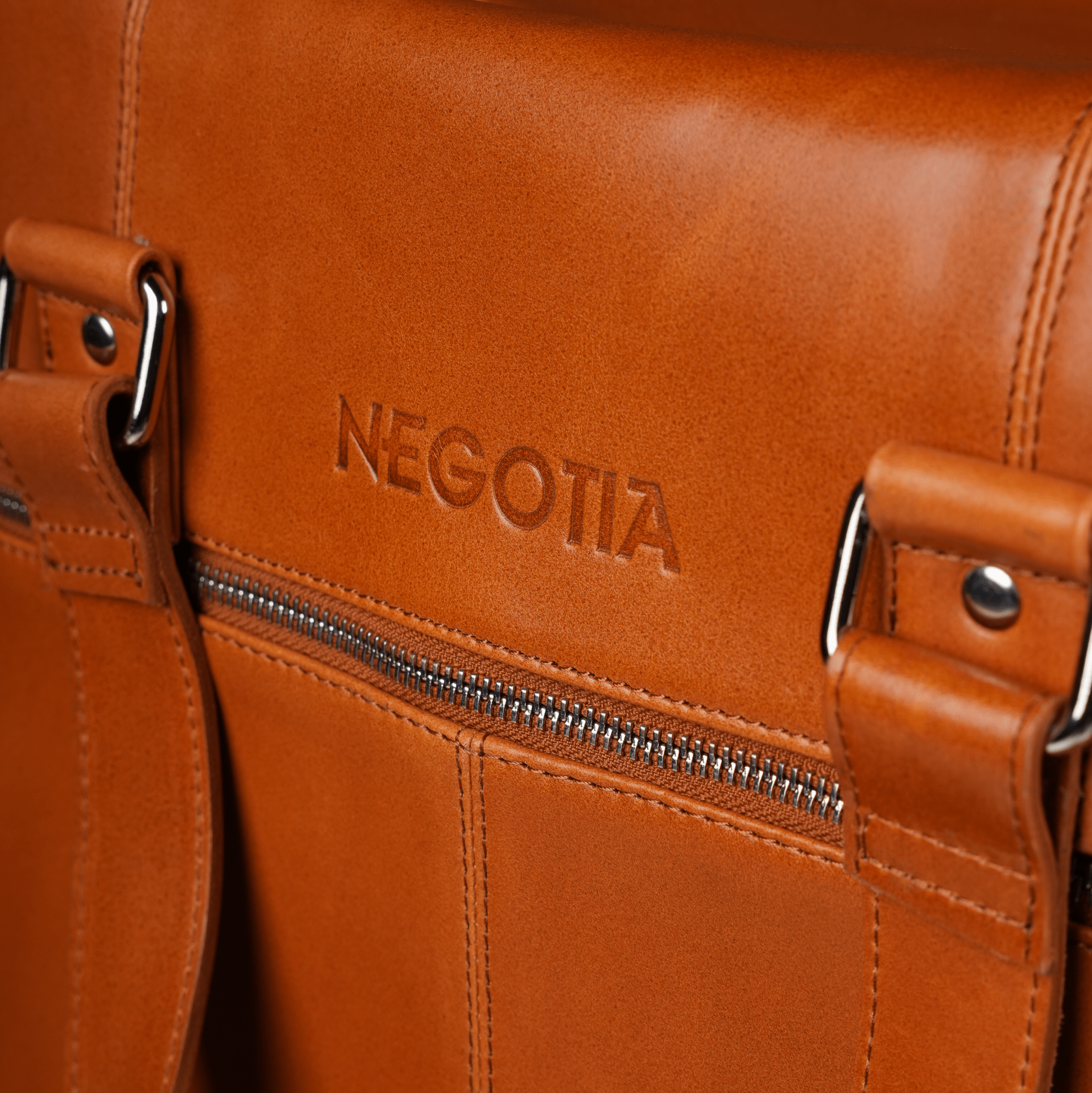 Alpha | Weekendtas Cognac - NEGOTIA Leather