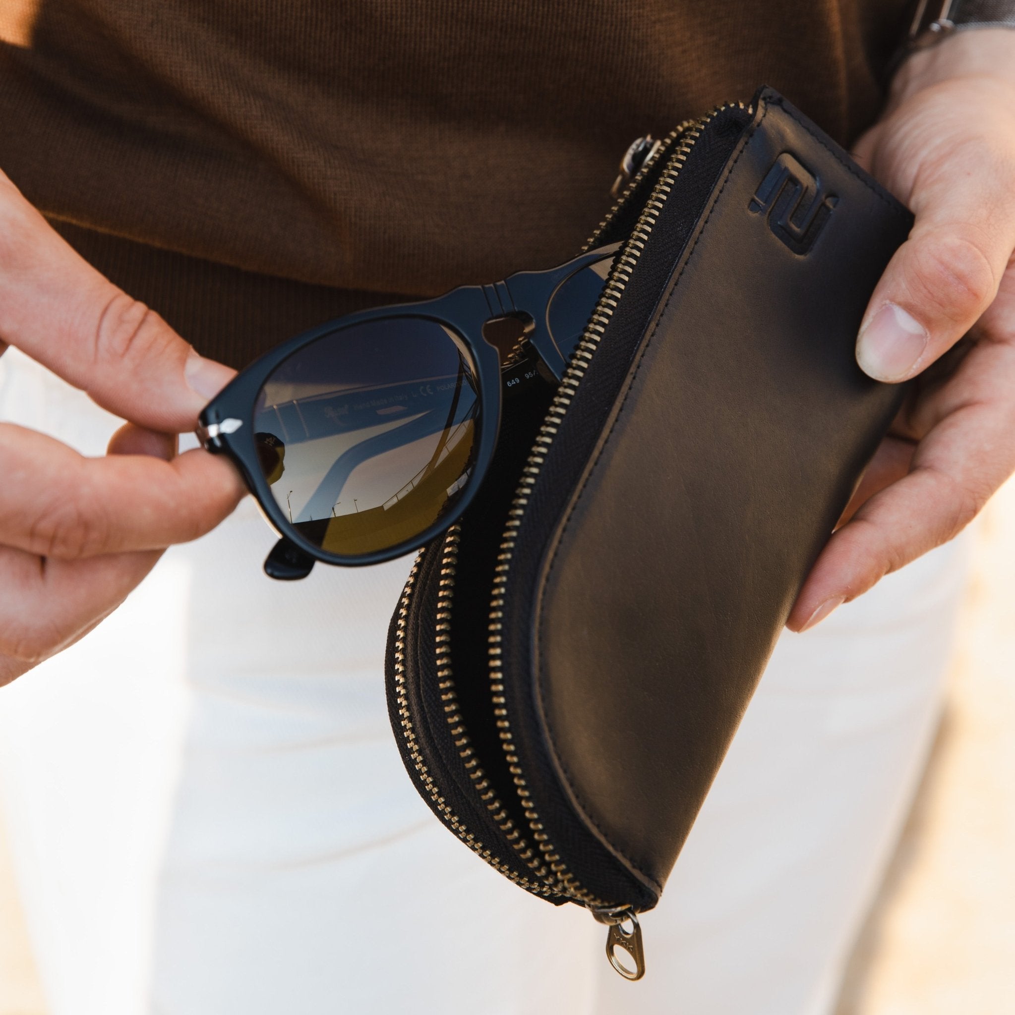 Lunet Brillenhoes Zwart - NEGOTIA Leather