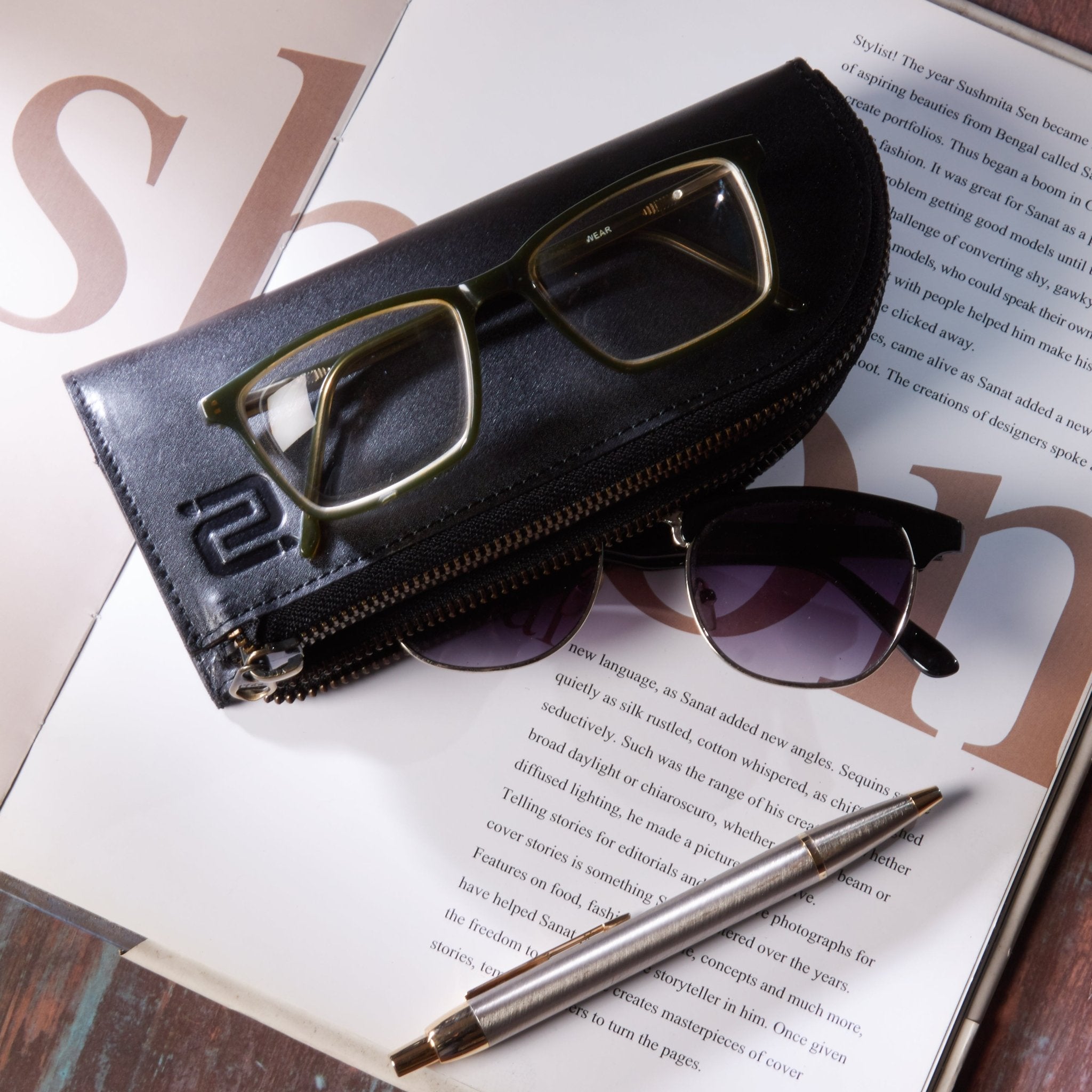 Delta | Dubbele Brillenhoes Zwart - NEGOTIA Leather