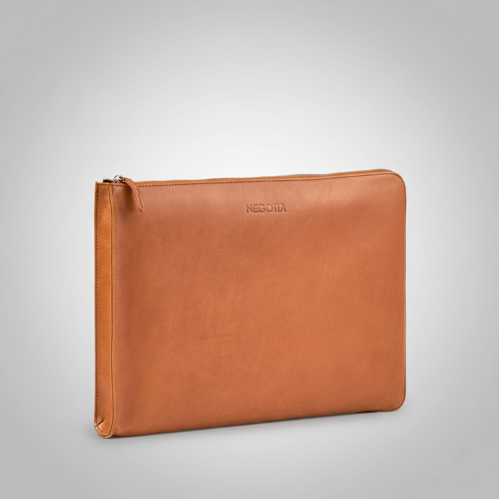 Alpha | Document & Laptop folio 15,6'' Cognac