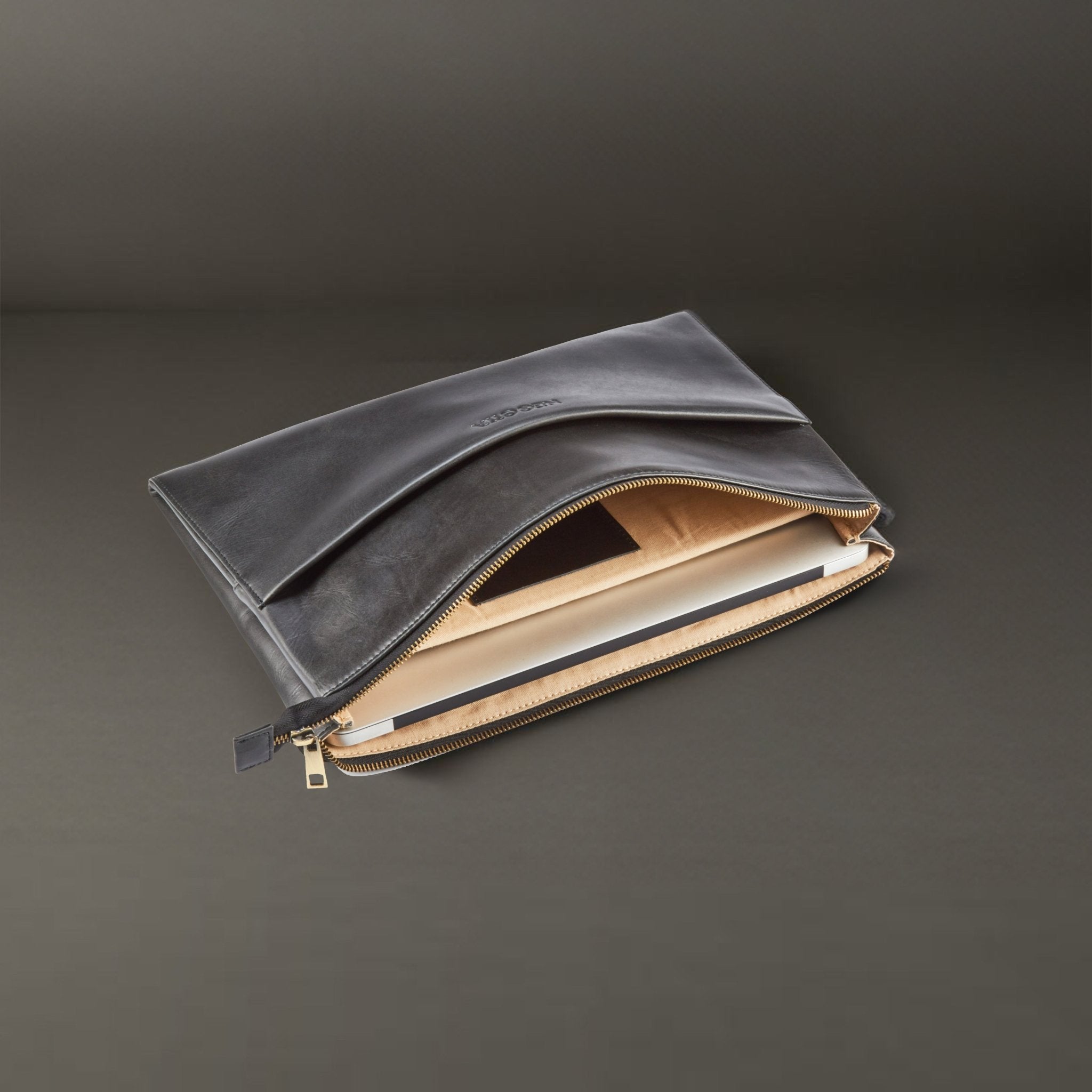 Alpha | Laptop Folio 14'' Zwart - NEGOTIA Leather