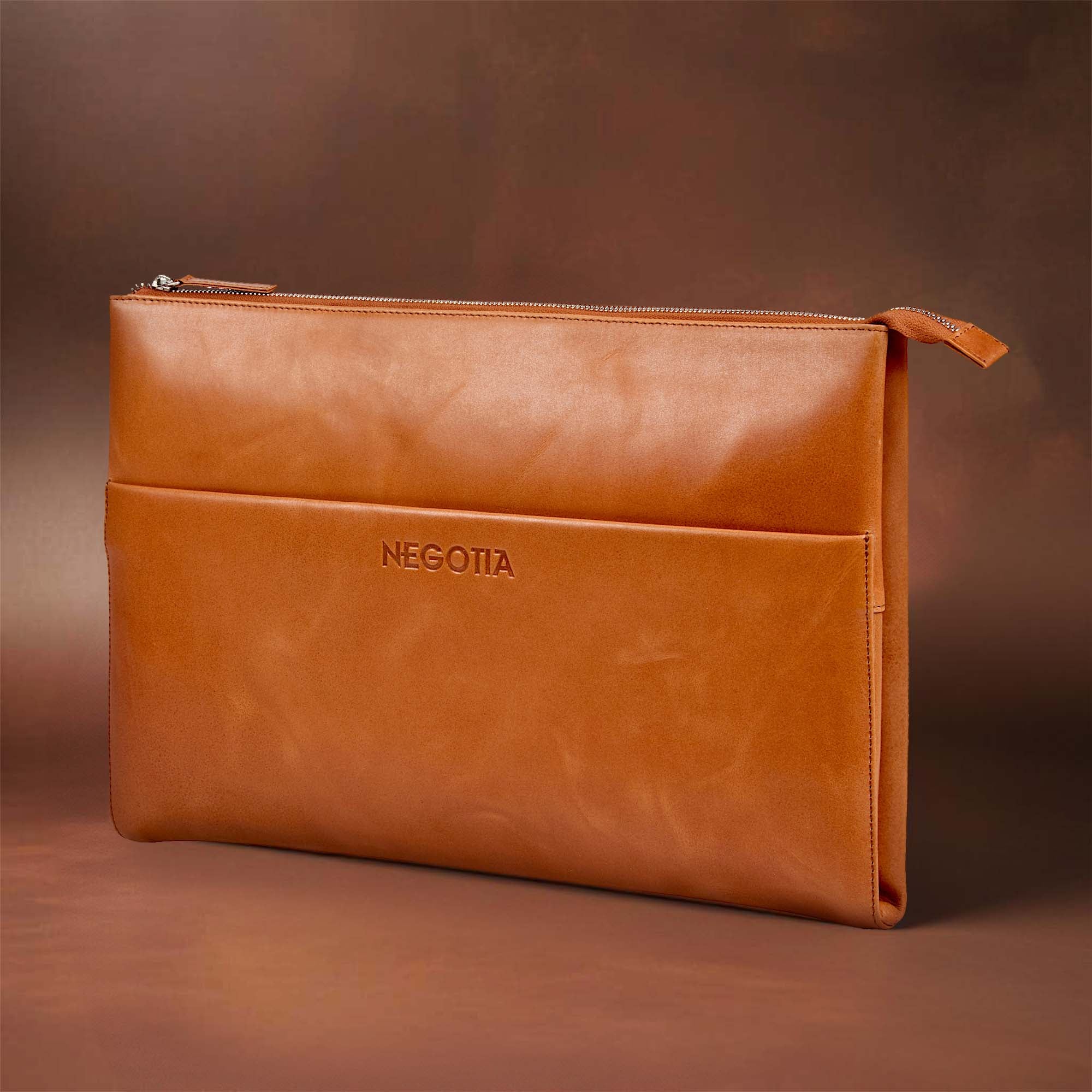 Alpha | Laptop Folio 15,6'' Bruin - NEGOTIA Leather